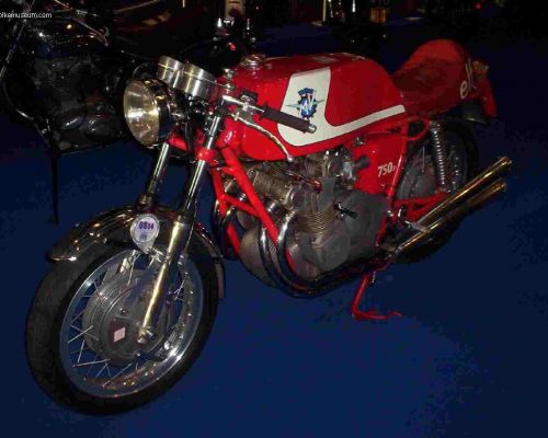 MV Agusta 750ss  