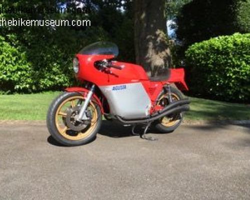 MV Agusta Magni 750 America  