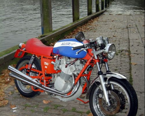 MV Agusta 750 Sport  Tim Scott Photo