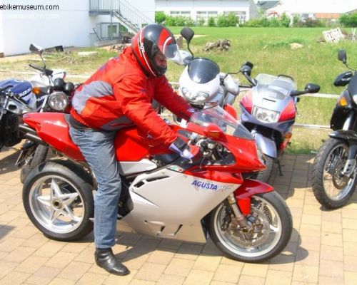 MV Agusta 350S Ipotesi  grown up