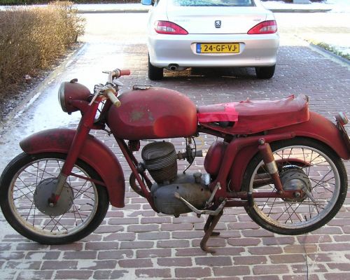 MV Agusta 125 Rapido Sport  Under restoration