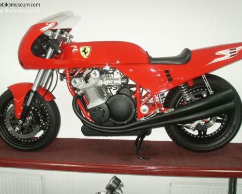 MV Agusta - Kay Ferrari  