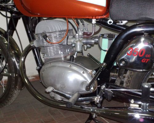 MV Agusta 350 GT  after Magni restore!